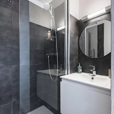 Charmant Appartement Face A La Mer Avec Balcon Houlgate Exterior photo